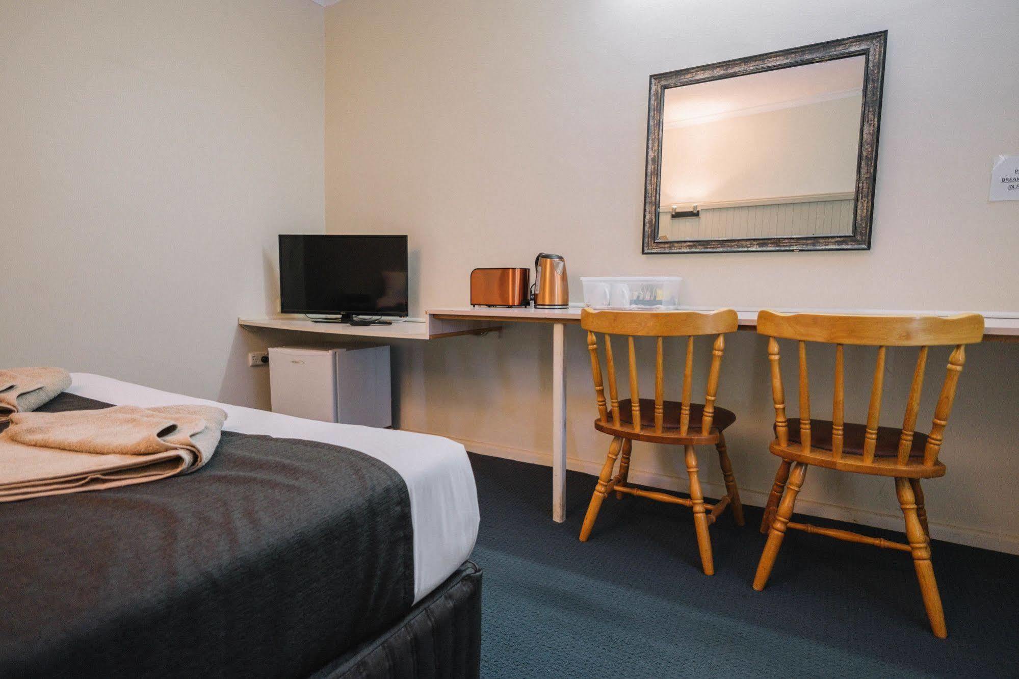 Stawell'S London Motor Inn Eksteriør bilde
