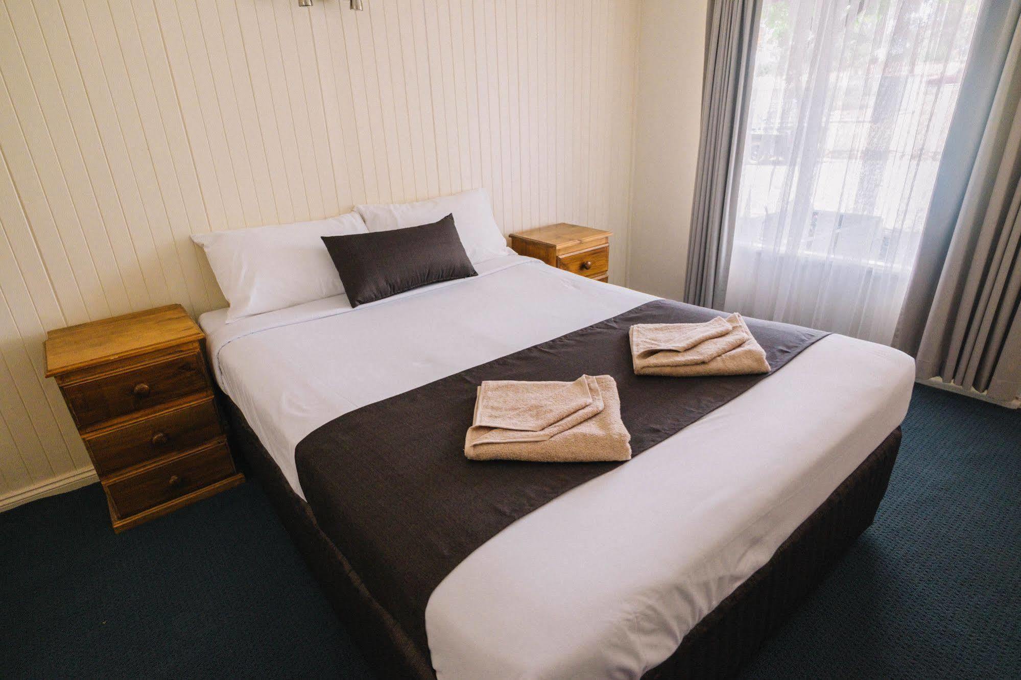 Stawell'S London Motor Inn Eksteriør bilde