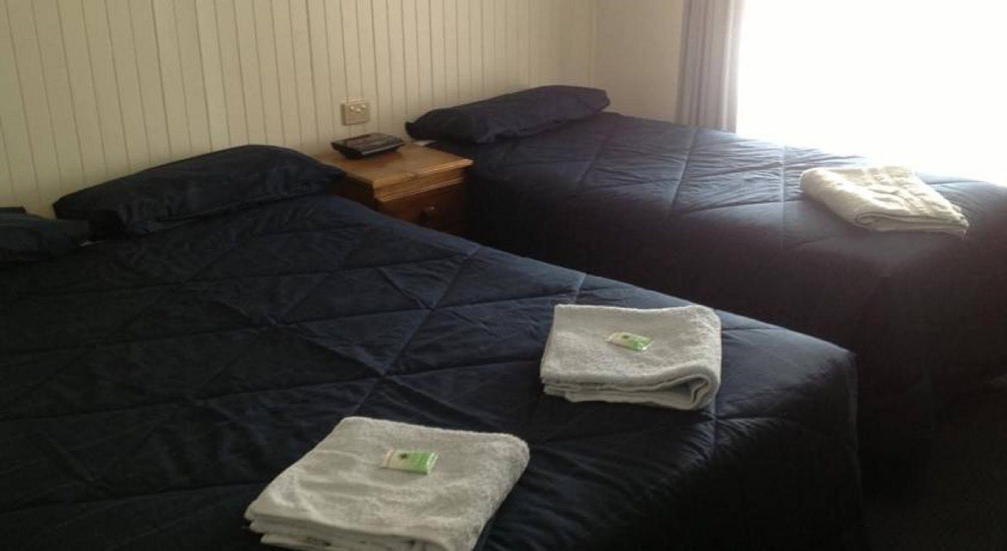 Stawell'S London Motor Inn Eksteriør bilde
